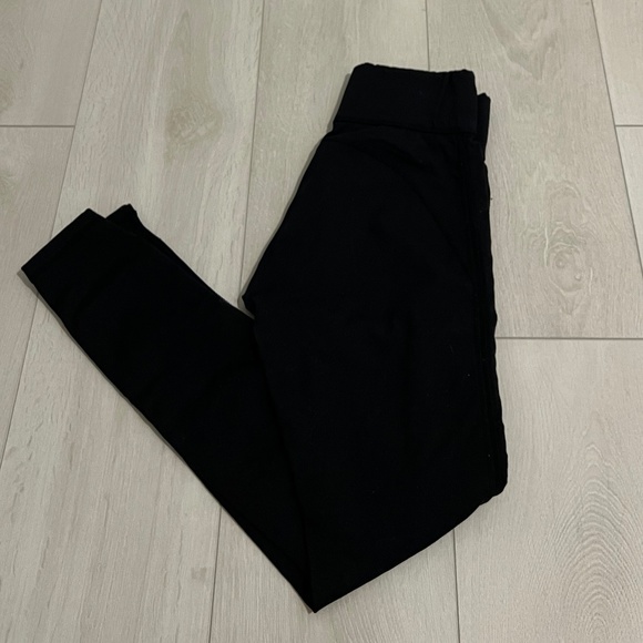Buffbunny Black Leggings - size small - Picture 3 of 4